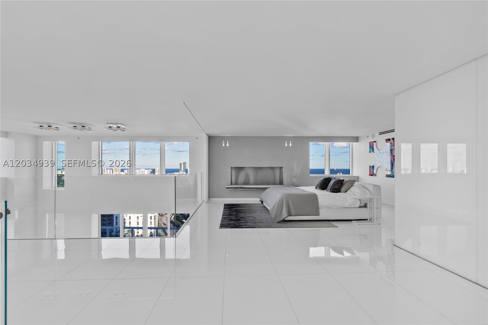 10 Venetian Way #PH04, Miami Beach FL 33139