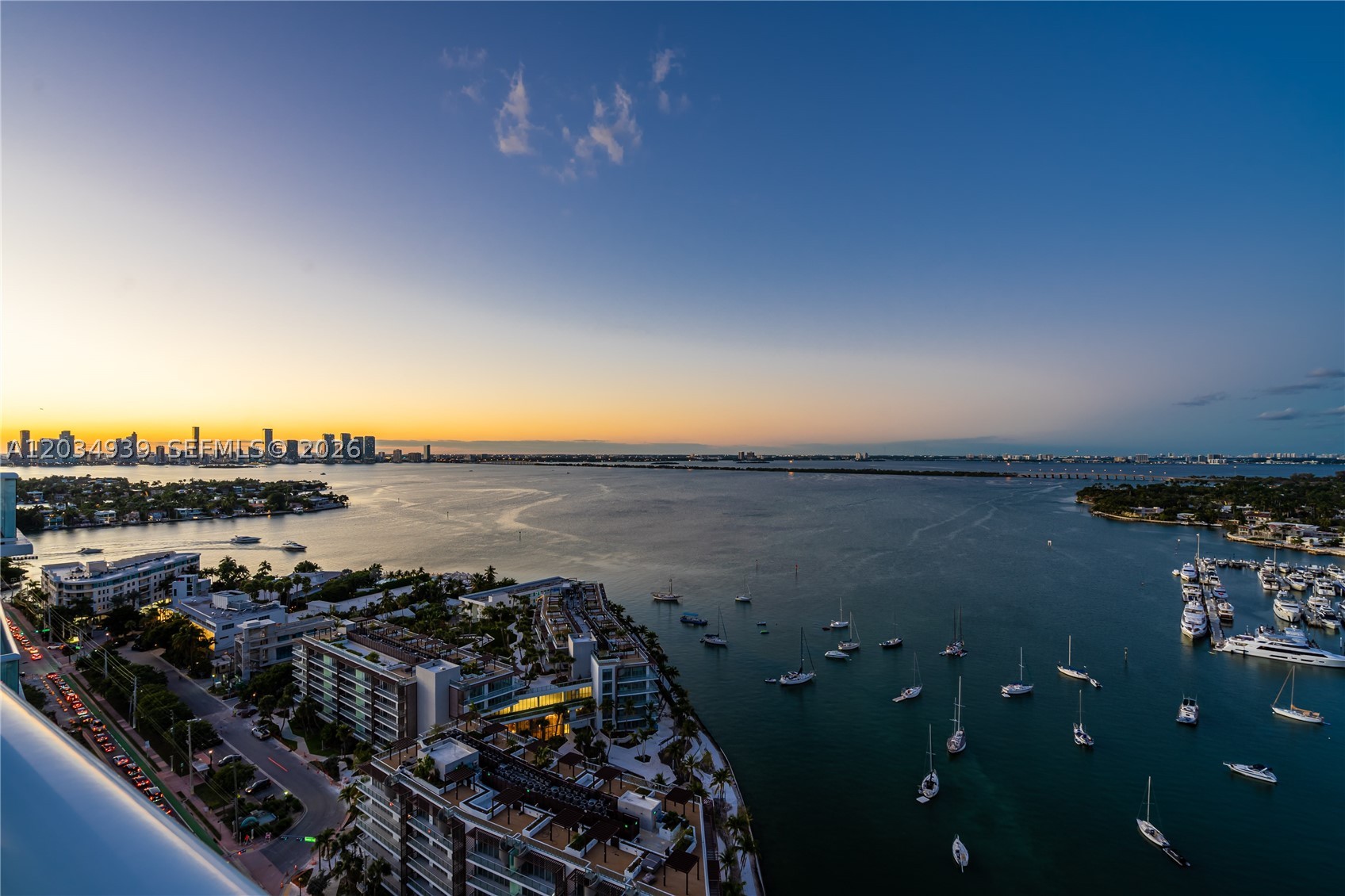 10 Venetian Way #PH04, Miami Beach FL 33139