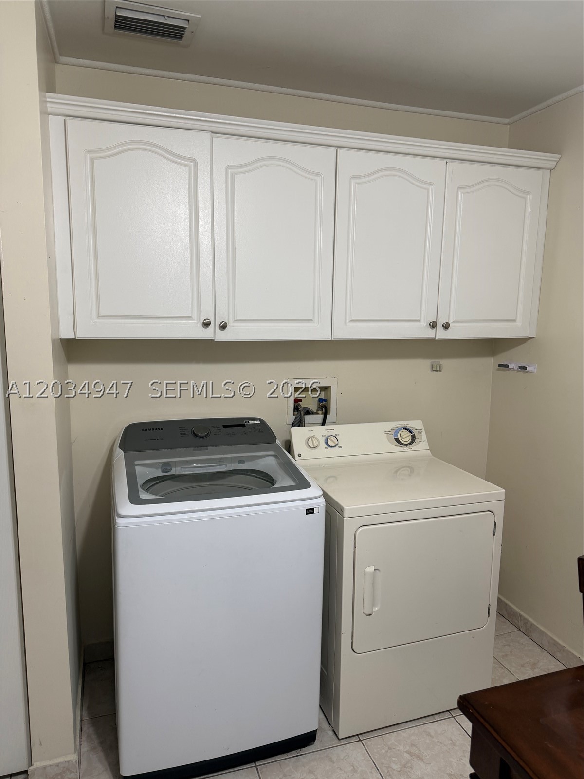 15431 SW 101st Ave, Miami FL 33157
