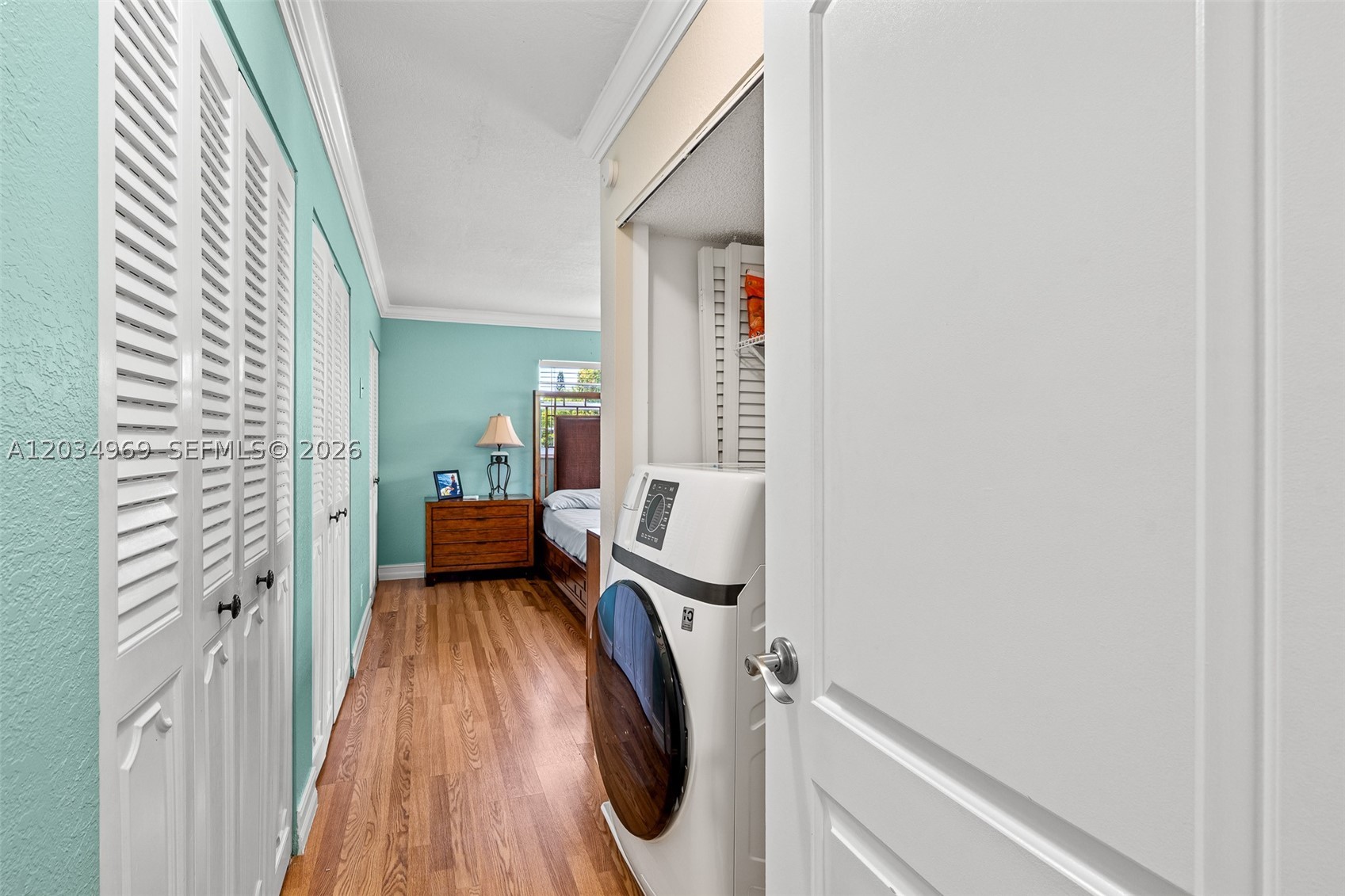 325 SE 11th Ter #308, Dania Beach FL 33004