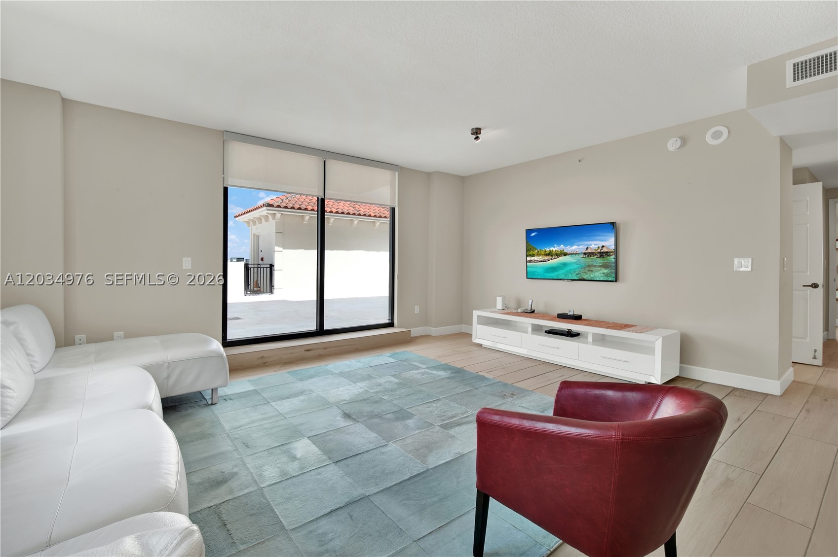 1300 Ponce De Leon Blvd #901, Coral Gables FL 33134