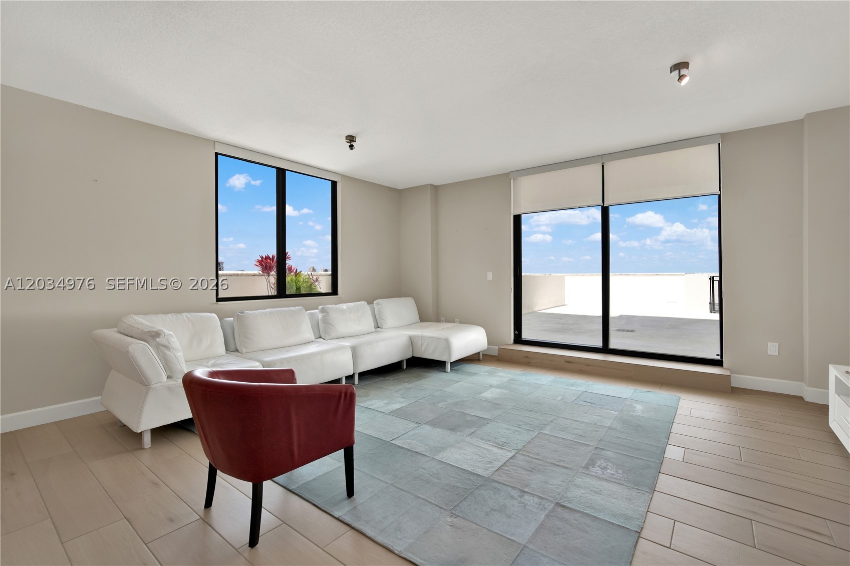 1300 Ponce De Leon Blvd #901, Coral Gables FL 33134