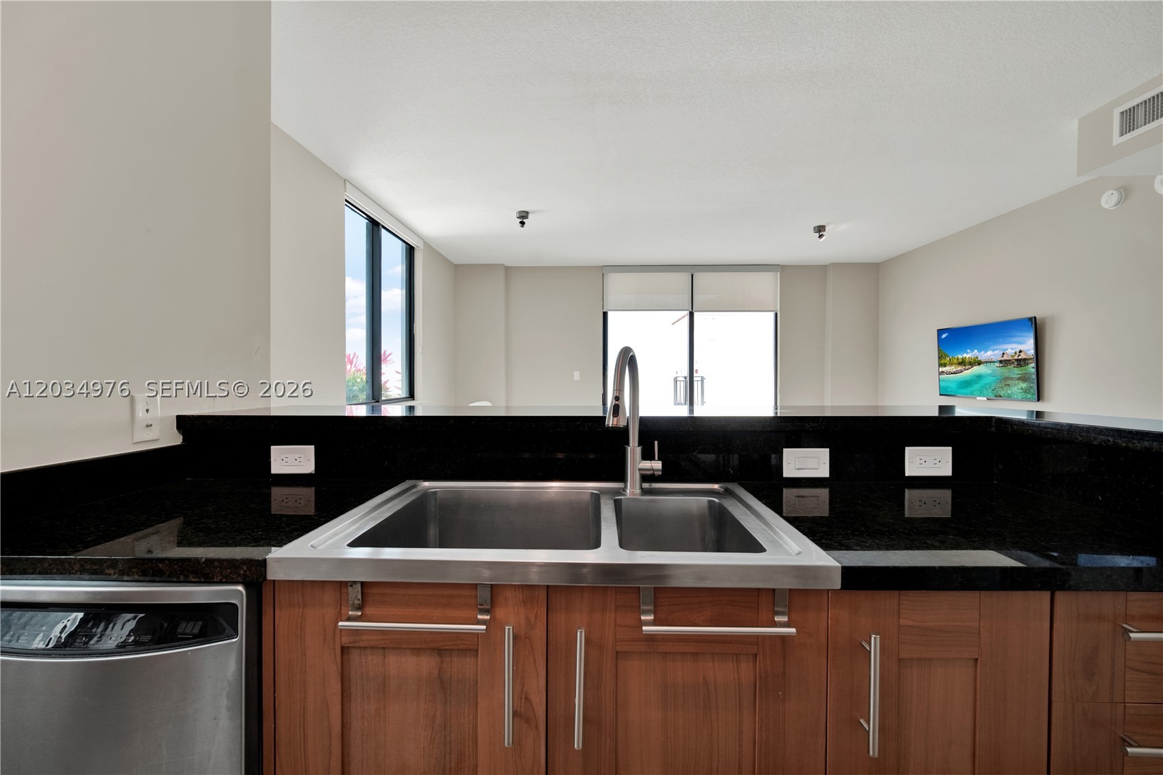 1300 Ponce De Leon Blvd #901, Coral Gables FL 33134