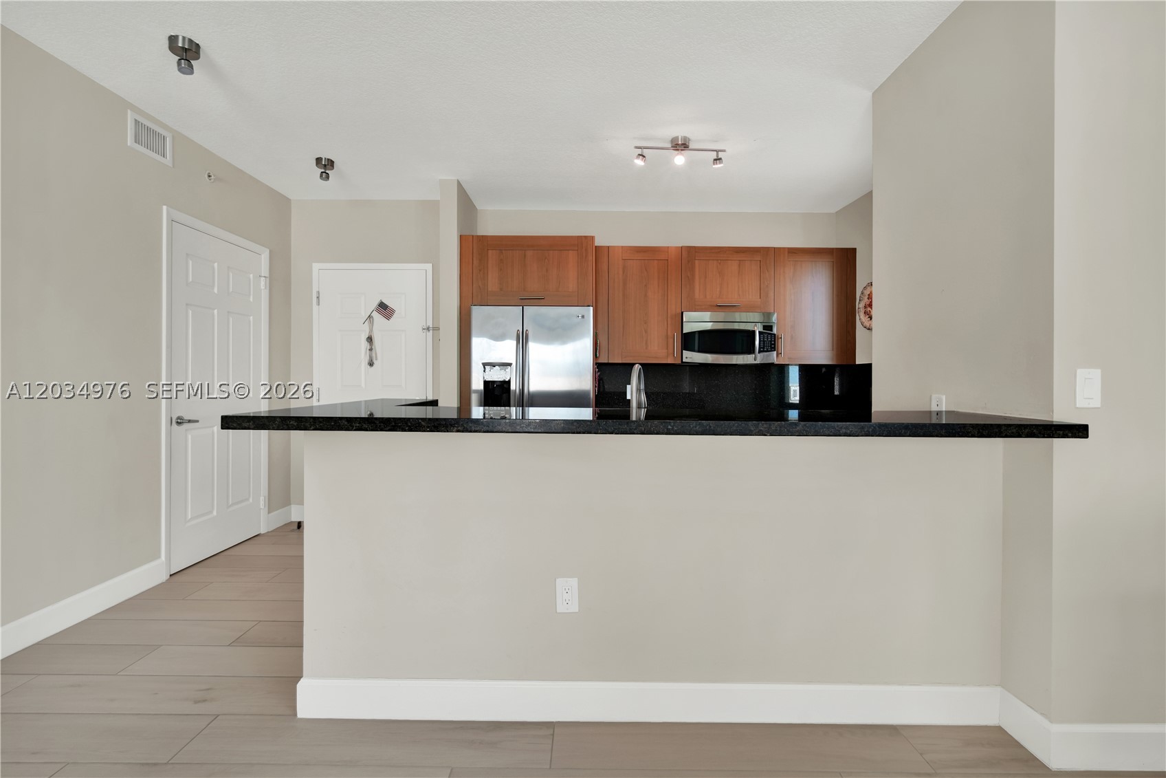 1300 Ponce De Leon Blvd #901, Coral Gables FL 33134