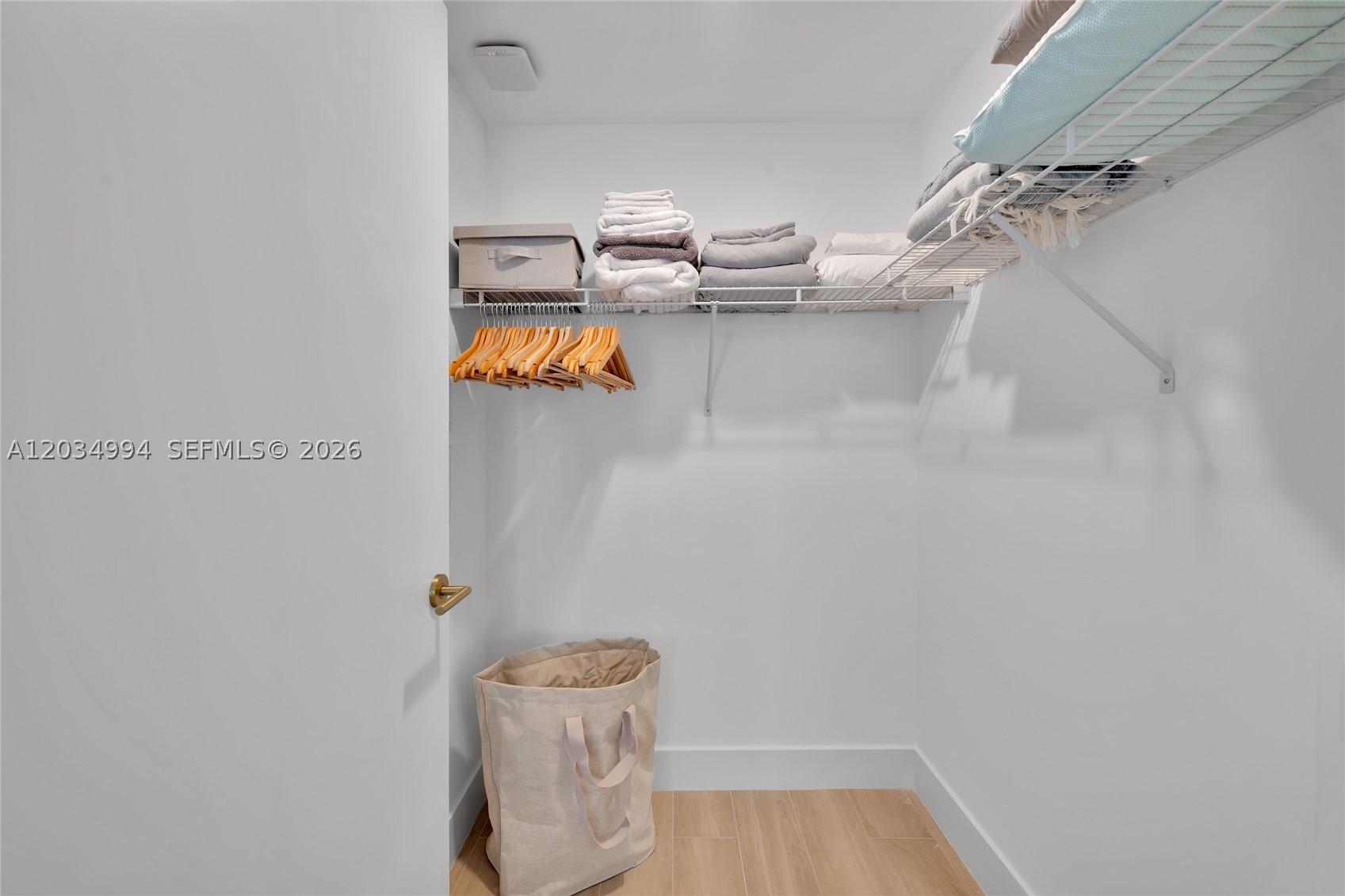 90 NE 32nd #406, Miami FL 33127