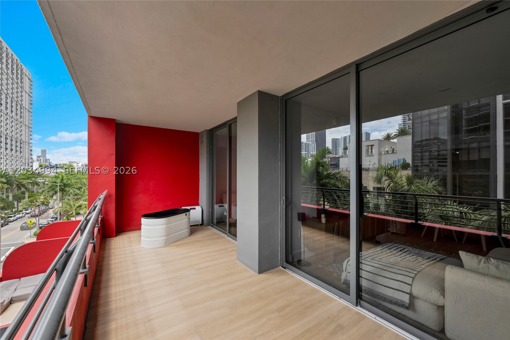 90 NE 32nd #406, Miami FL 33127