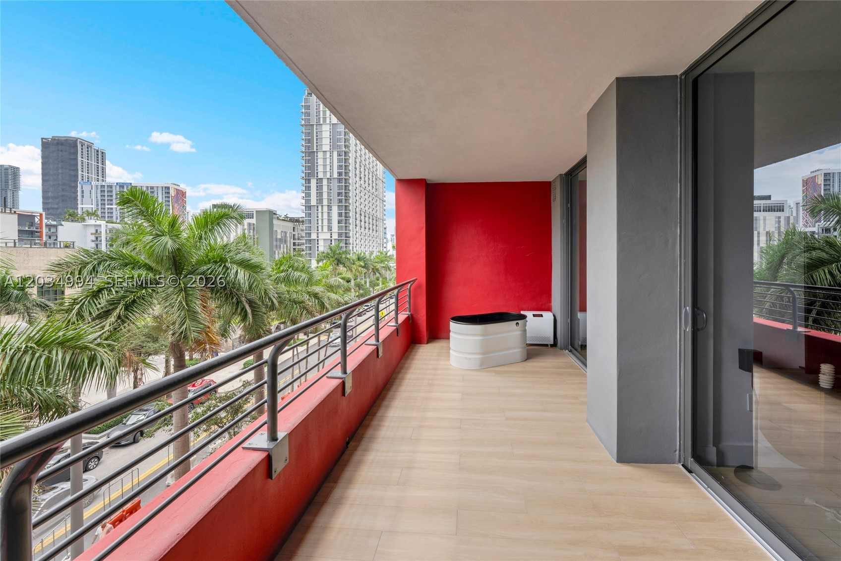 90 NE 32nd #406, Miami FL 33127