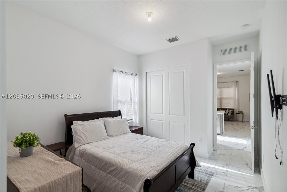 17333 SW 46th St, Miramar FL 33029