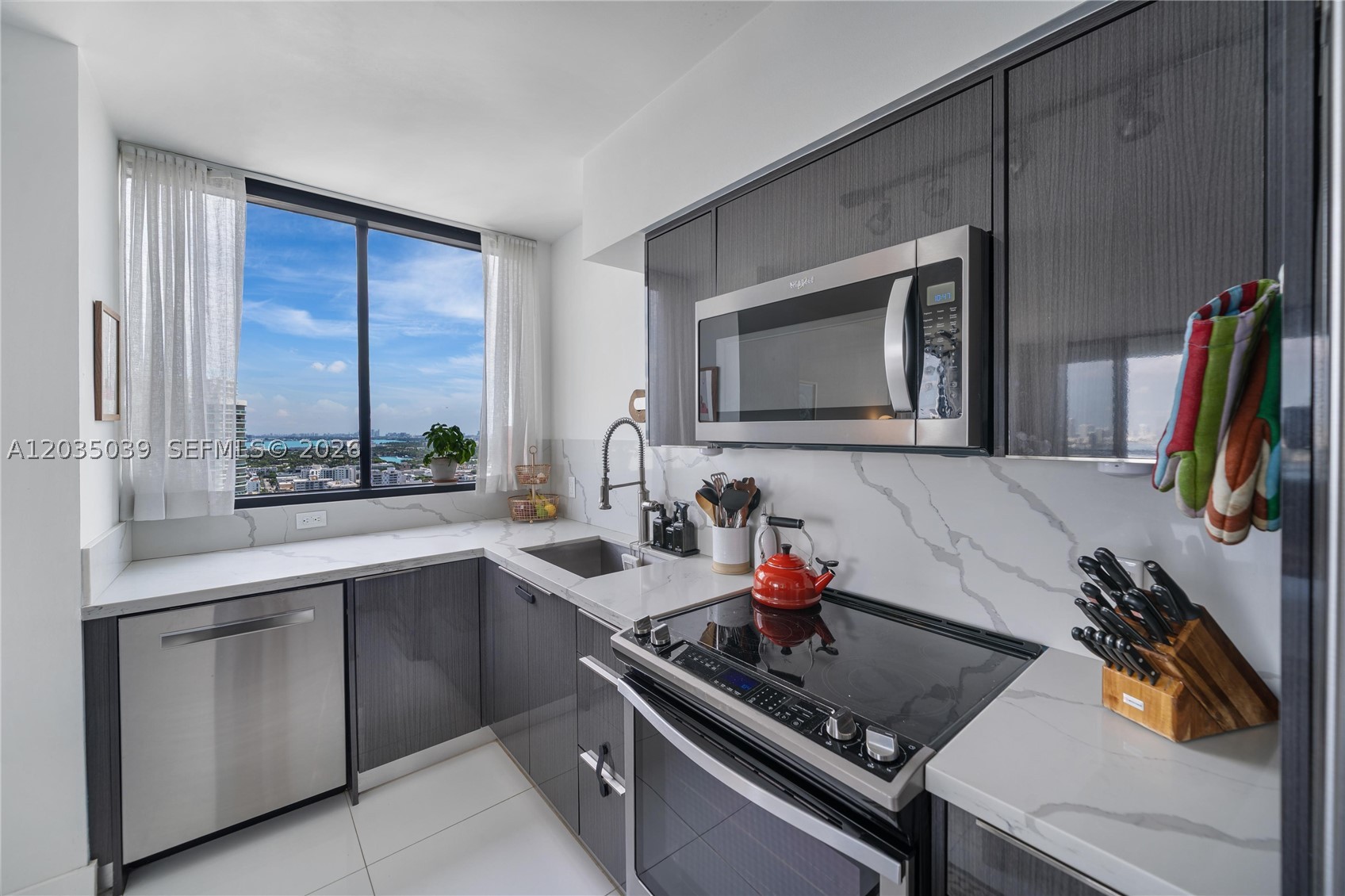 1330 West Ave #3001, Miami Beach FL 33139