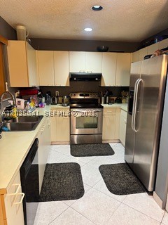 4441 NW 55th Dr, Coconut Creek FL 33073