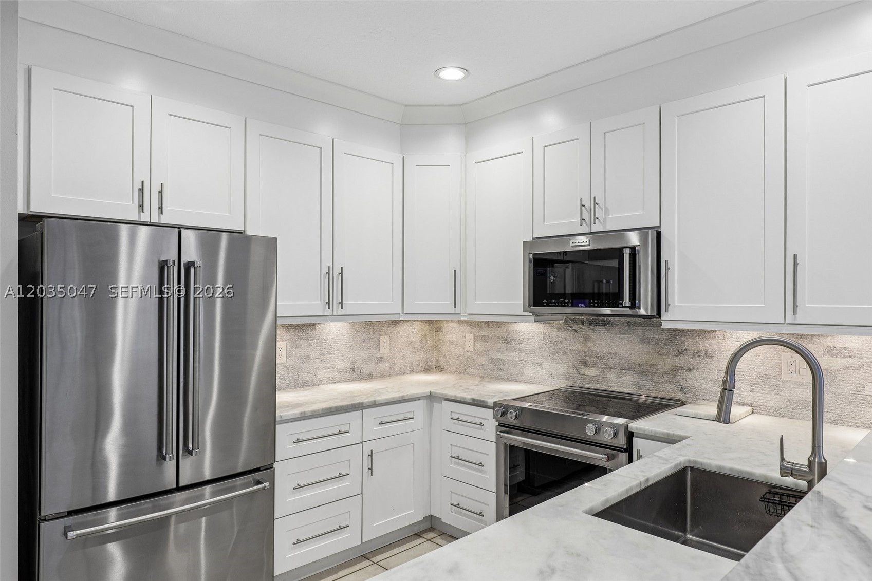 612 SW 6th St, Fort Lauderdale FL 33315