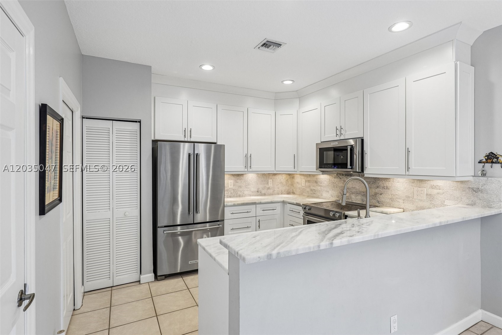 612 SW 6th St, Fort Lauderdale FL 33315