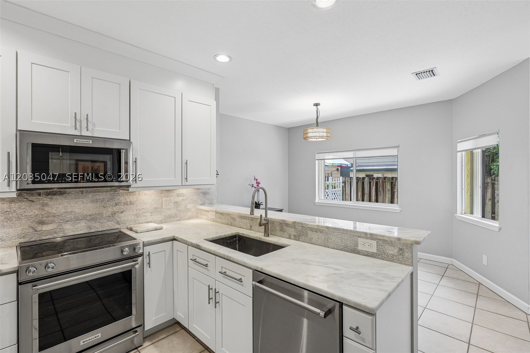 612 SW 6th St, Fort Lauderdale FL 33315