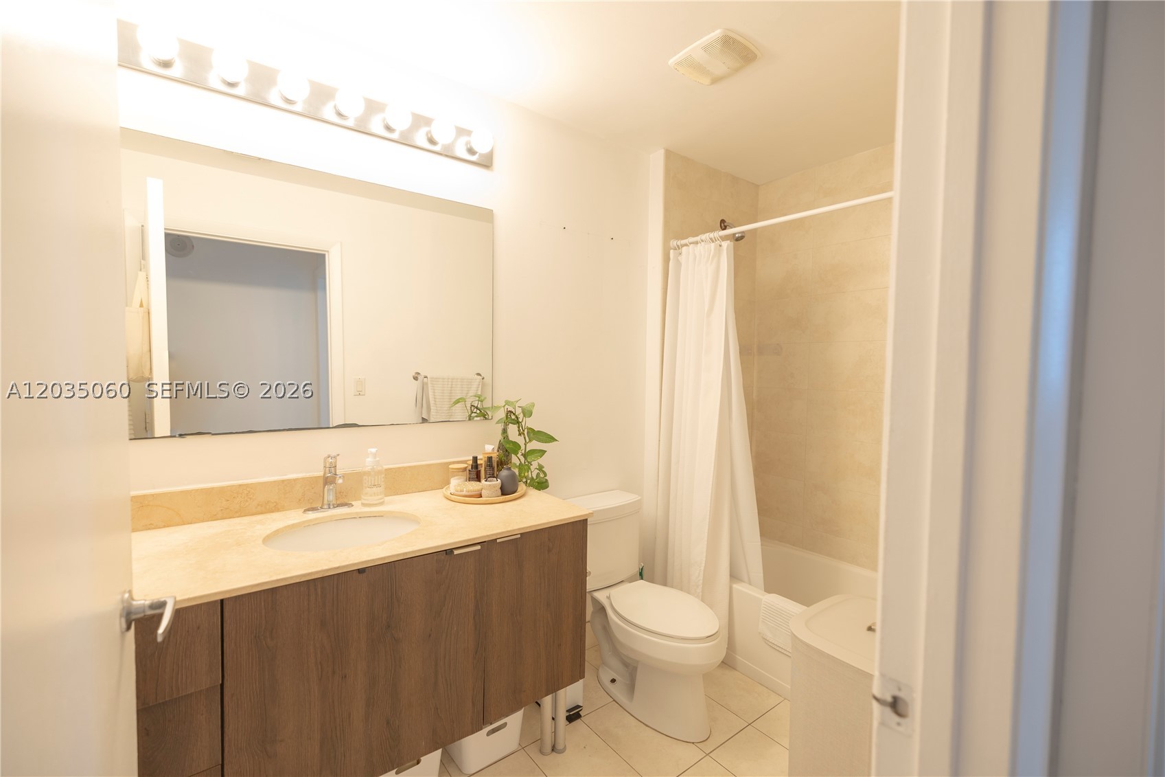 1900 N Bayshore Dr #3403, Miami FL 33132