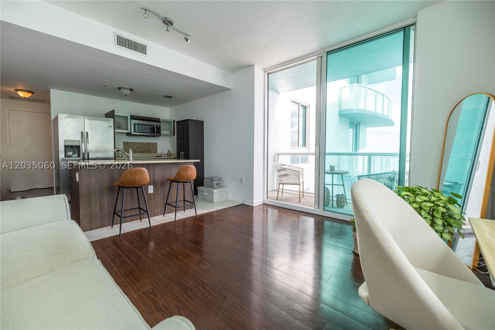 1900 N Bayshore Dr #3403, Miami FL 33132