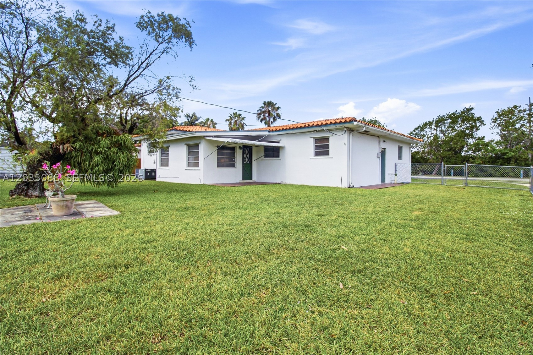 1490 Ludlam Dr, Miami Springs FL 33166