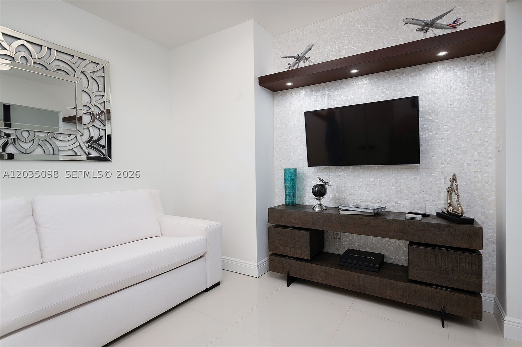 6799 Collins Ave #510, Miami Beach FL 33141