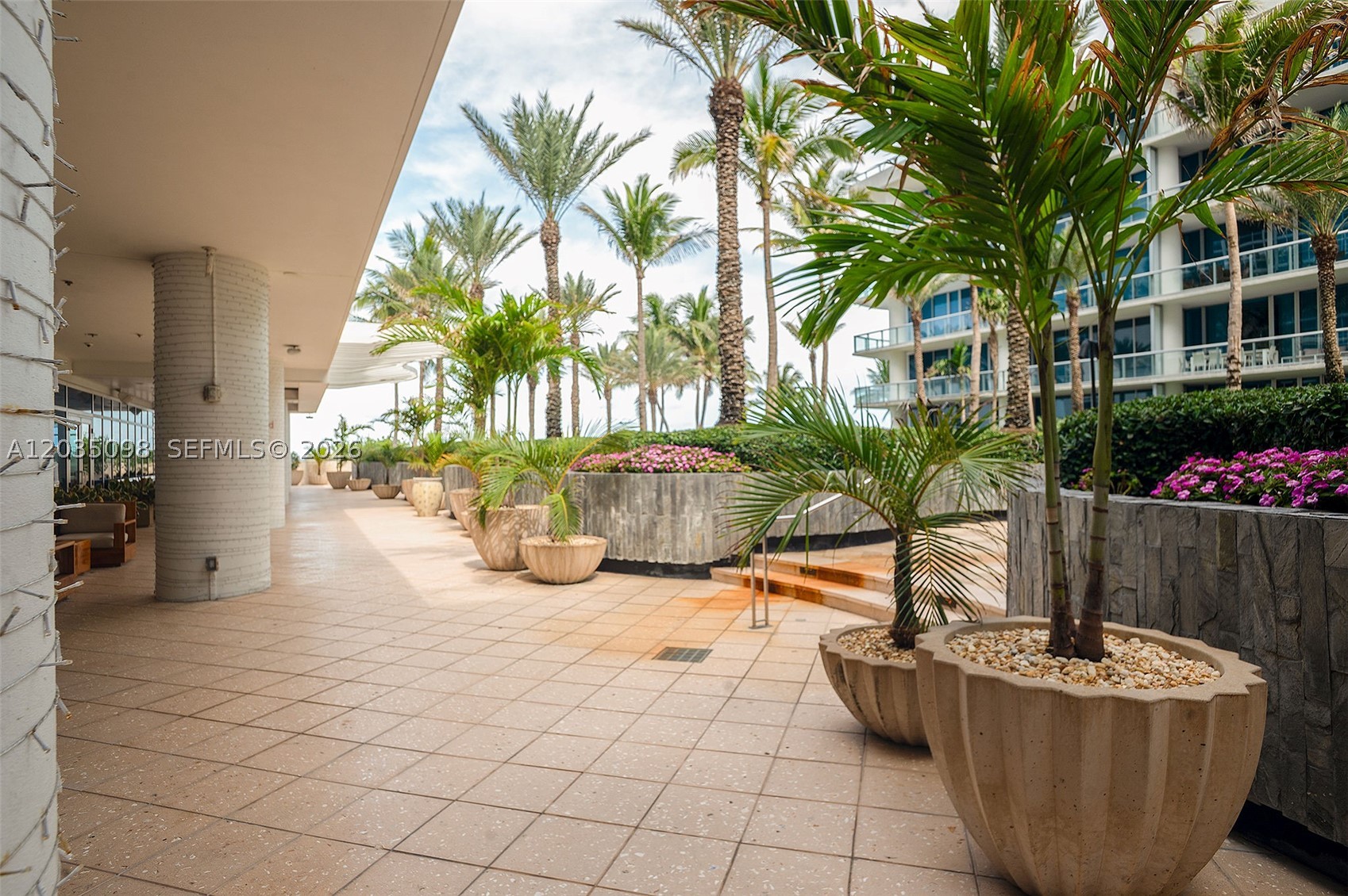 6799 Collins Ave #510, Miami Beach FL 33141