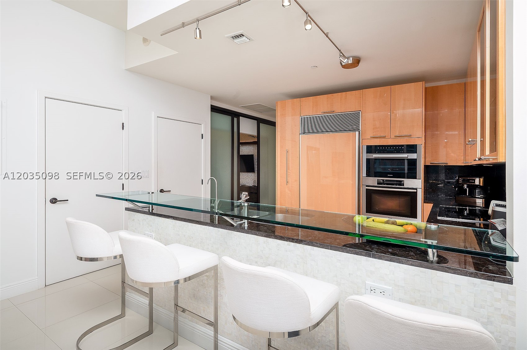 6799 Collins Ave #510, Miami Beach FL 33141
