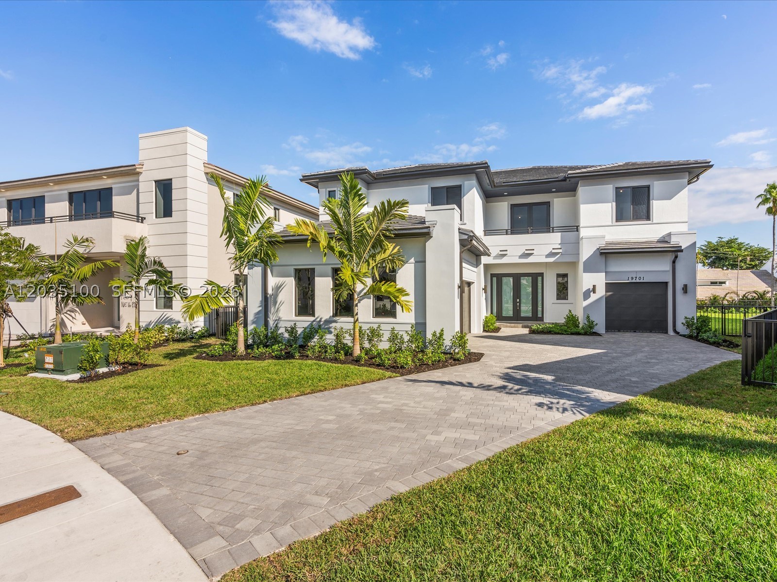 19701 NE 16th Pl, Miami FL 33179