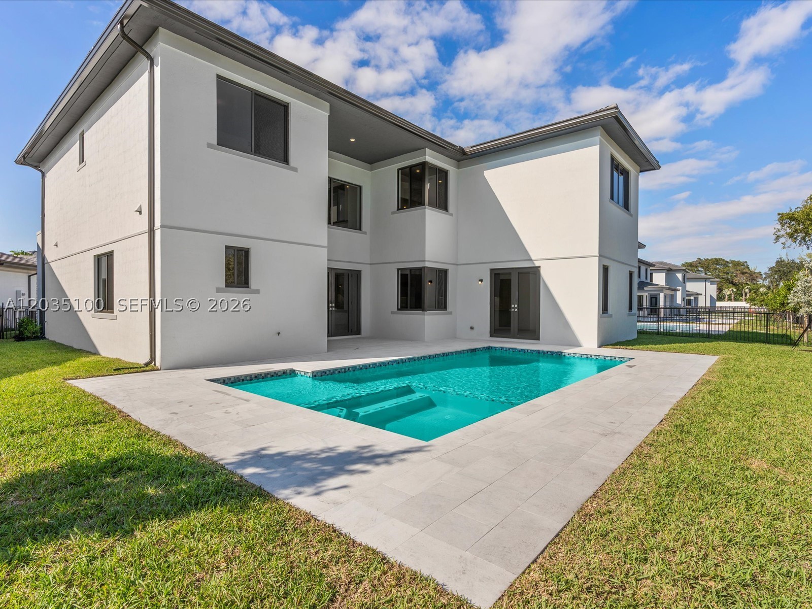 19701 NE 16th Pl, Miami FL 33179