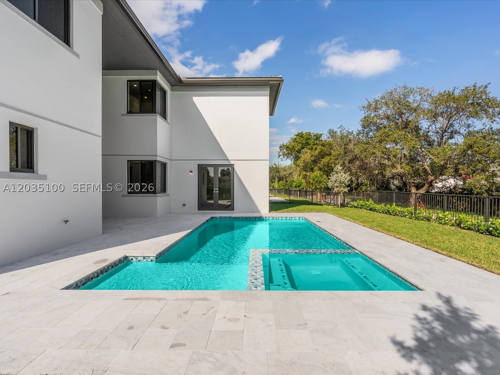 19701 NE 16th Pl, Miami FL 33179
