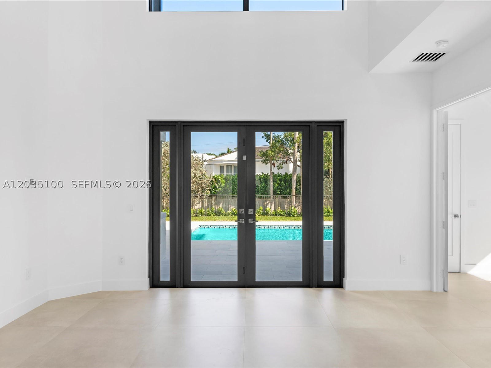 19701 NE 16th Pl, Miami FL 33179