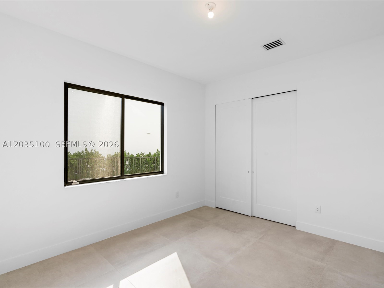 19701 NE 16th Pl, Miami FL 33179