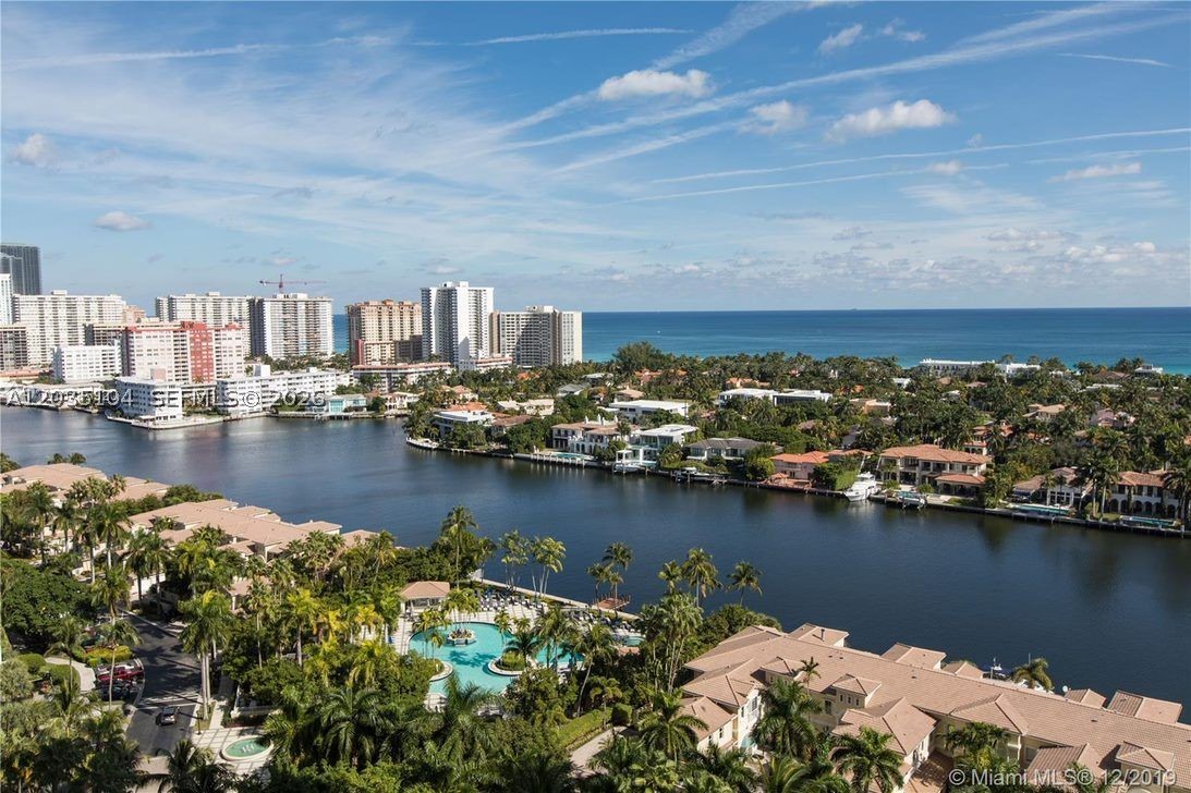 21205 Yacht Club Dr #204, Aventura FL 33180