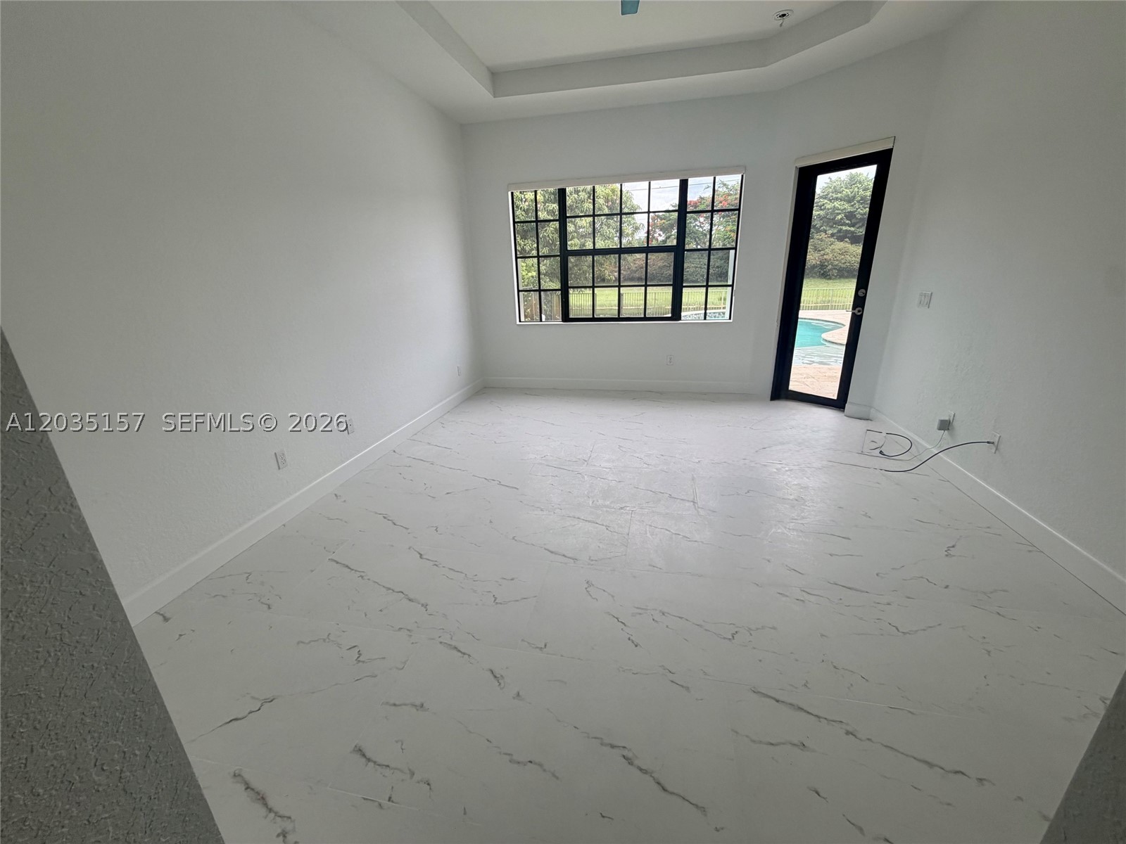 8711 NW 41st St, Cooper City FL 33024