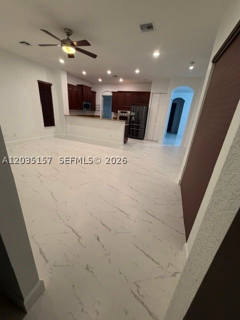8711 NW 41st St, Cooper City FL 33024