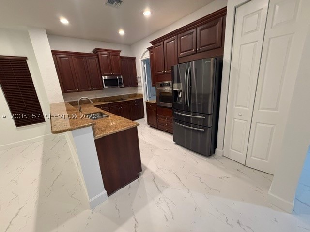 8711 NW 41st St, Cooper City FL 33024