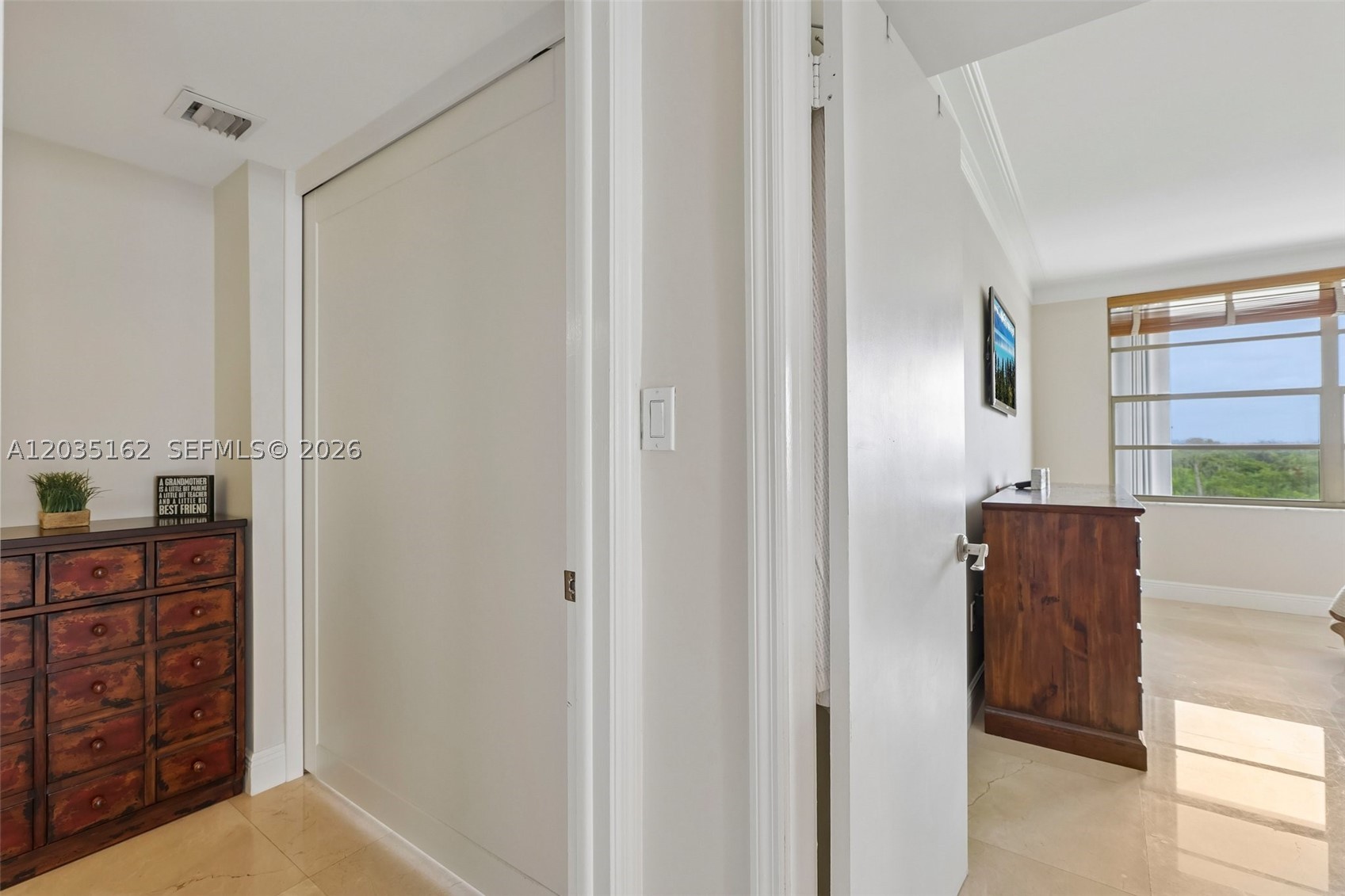 155 Ocean Lane Dr #614, Key Biscayne FL 33149