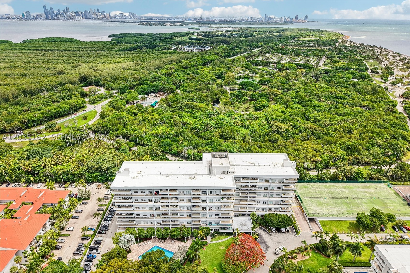 155 Ocean Lane Dr #614, Key Biscayne FL 33149