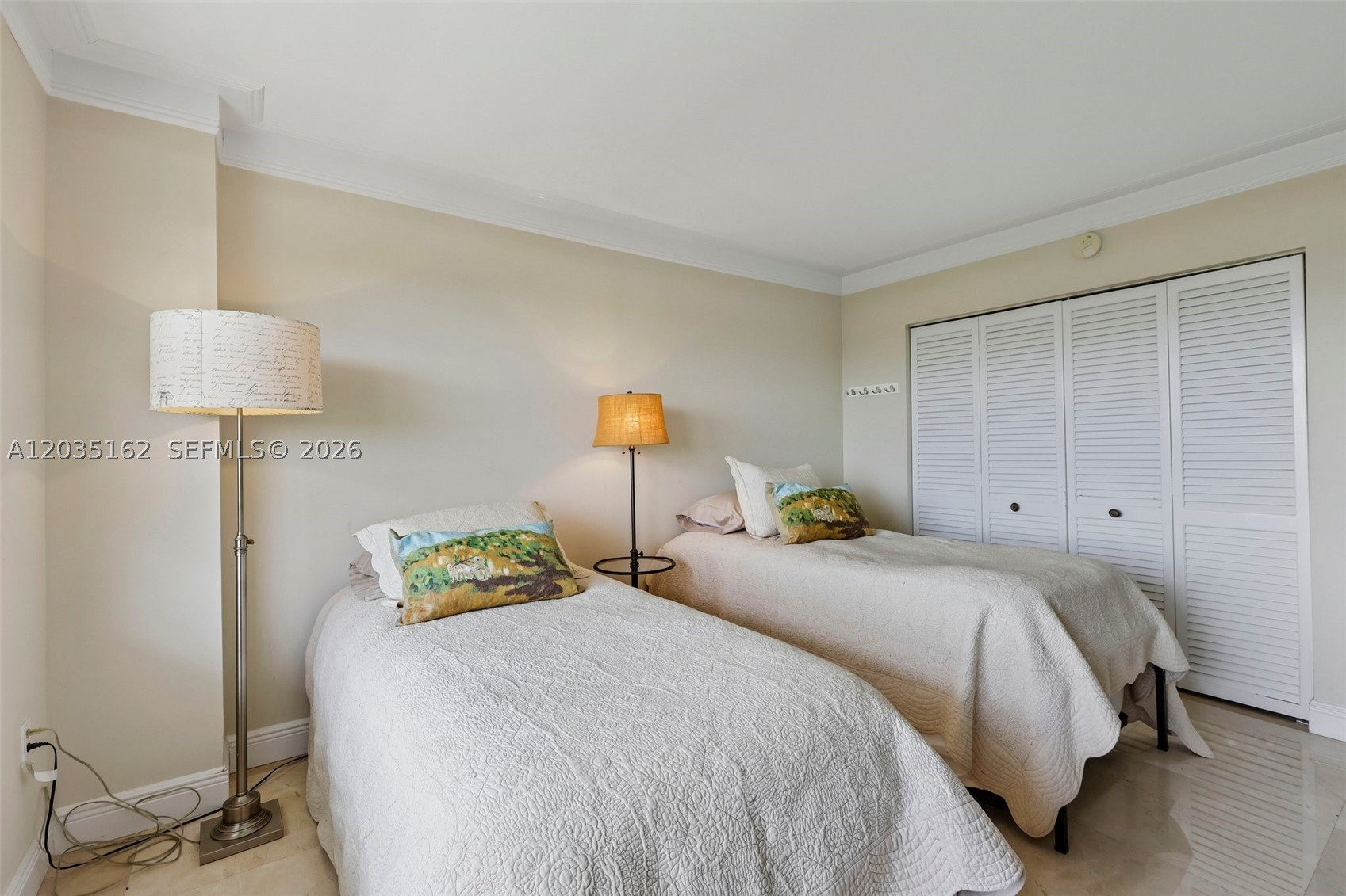 155 Ocean Lane Dr #614, Key Biscayne FL 33149