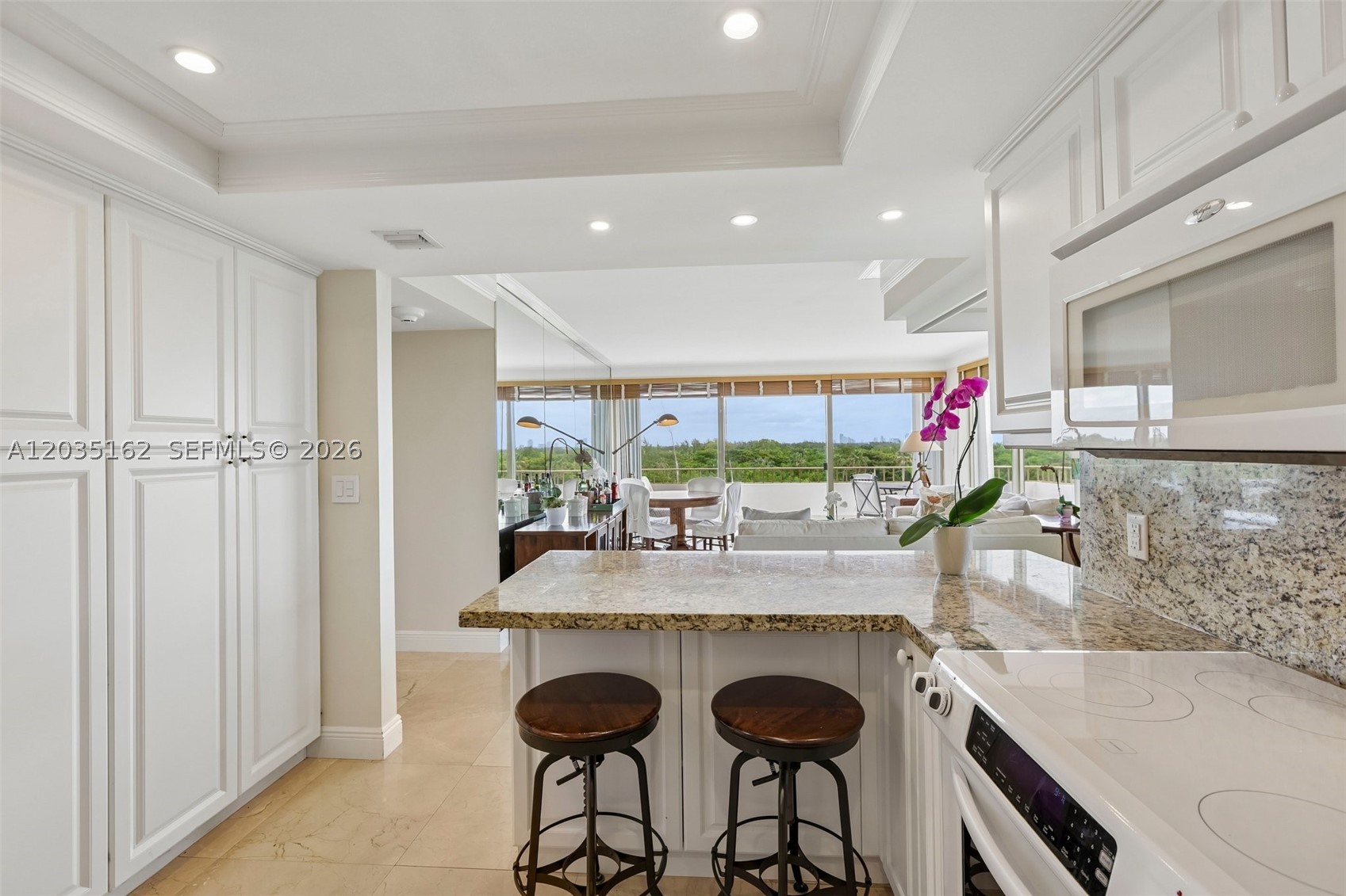 155 Ocean Lane Dr #614, Key Biscayne FL 33149