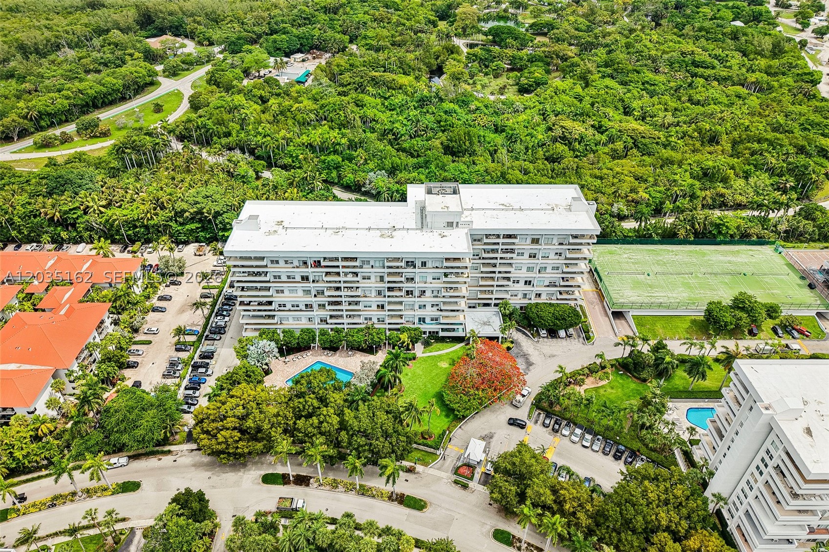 155 Ocean Lane Dr #614, Key Biscayne FL 33149