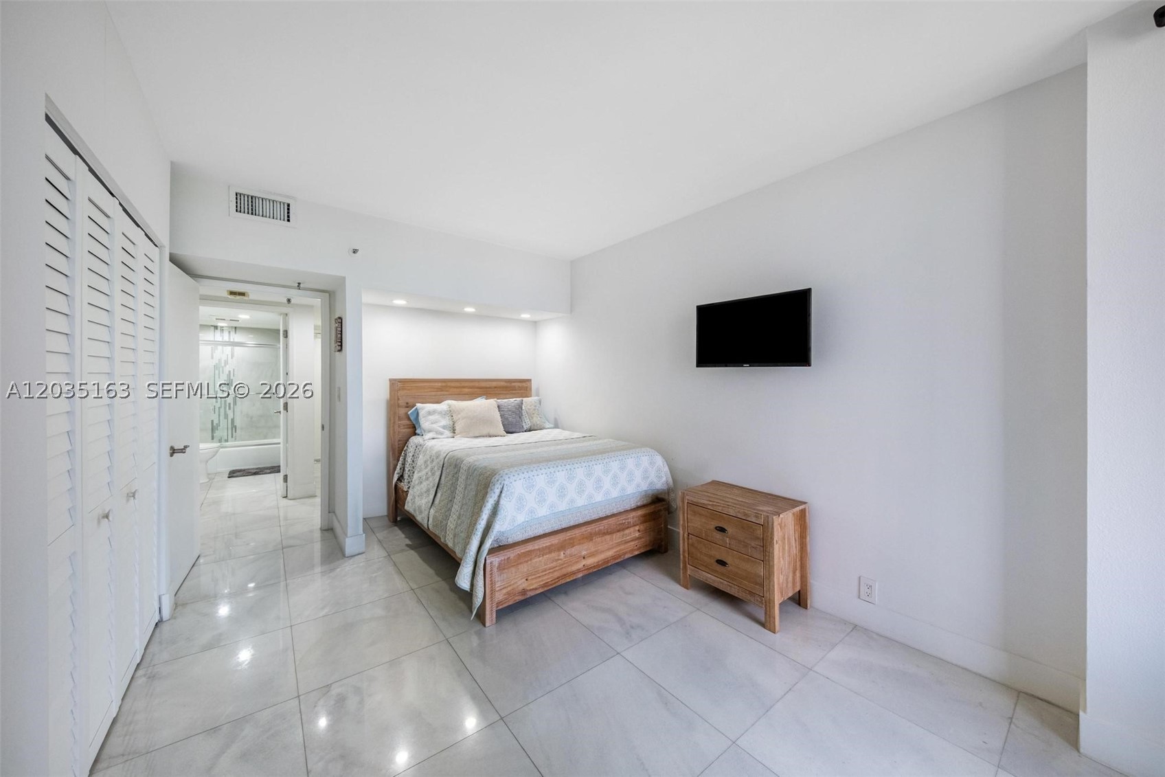 520 Brickell Key Dr #A710, Miami FL 33131