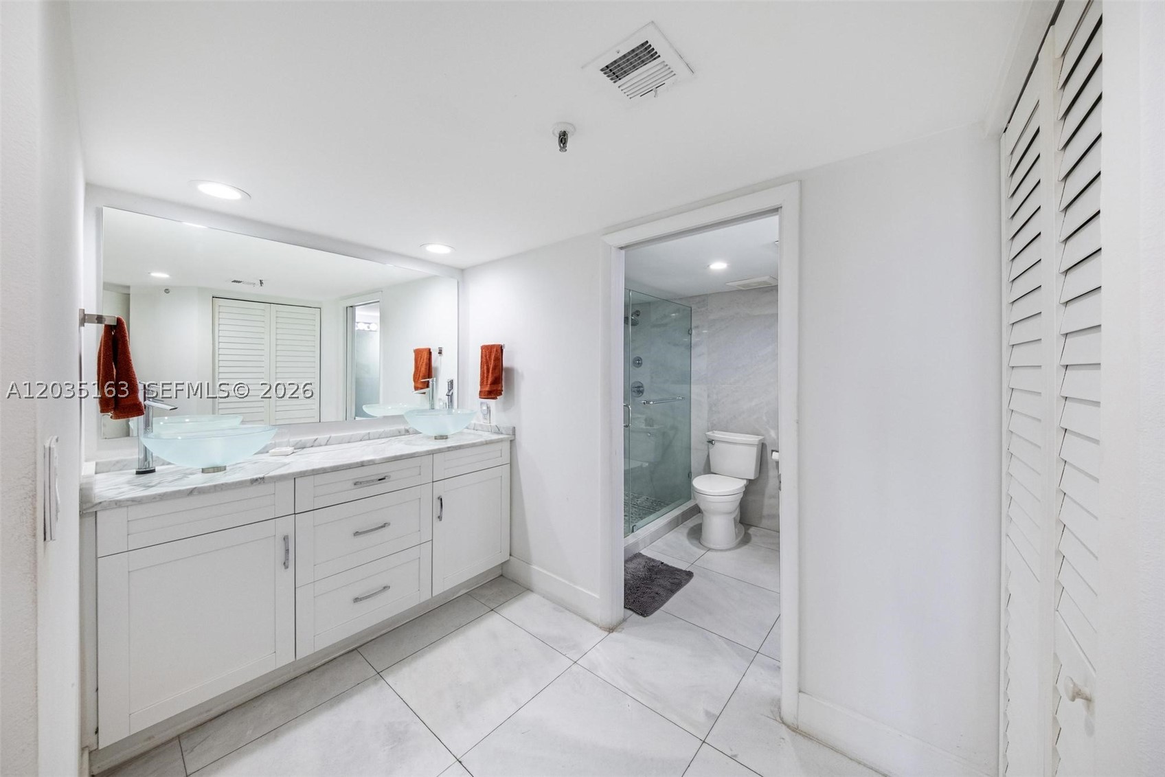 520 Brickell Key Dr #A710, Miami FL 33131