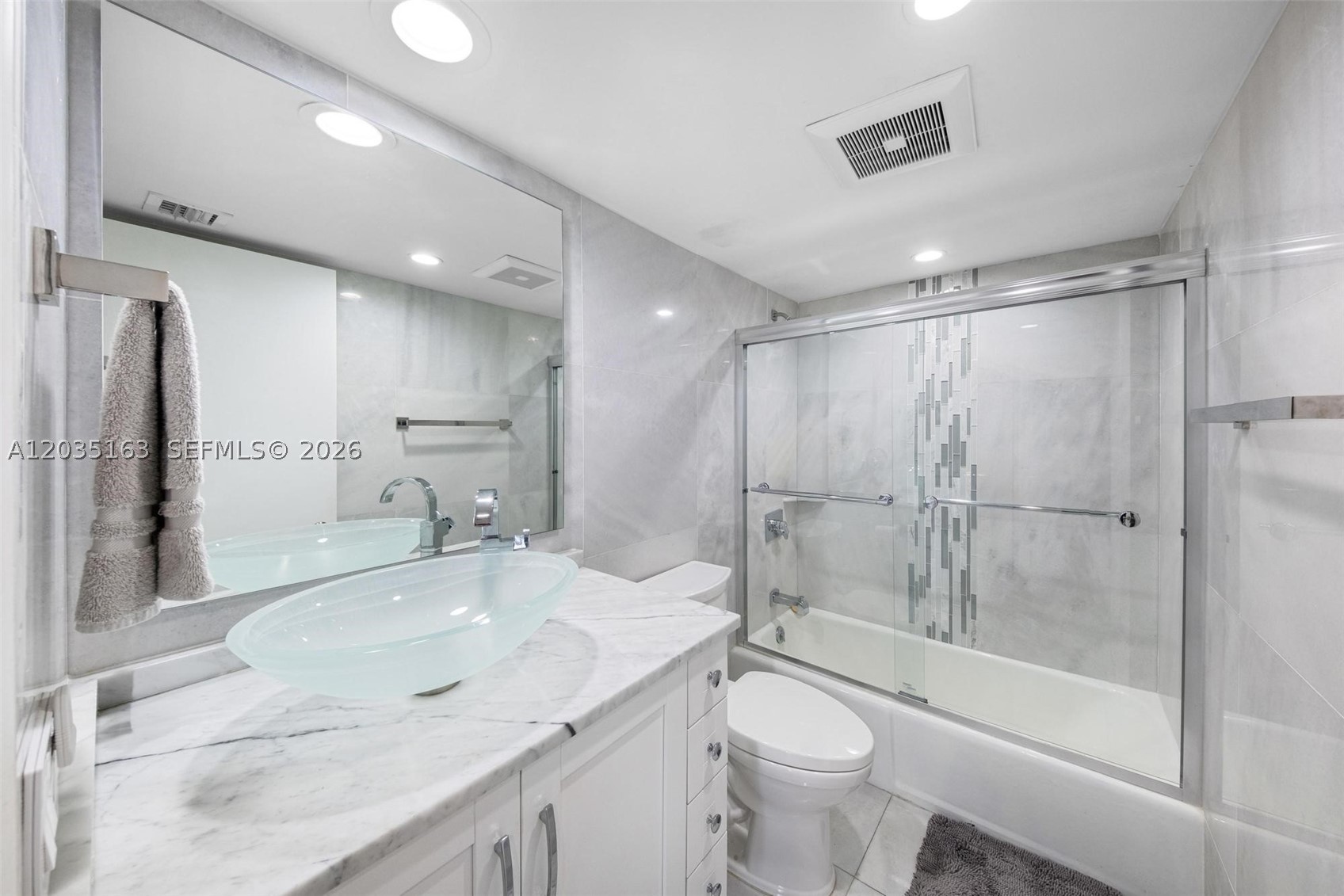 520 Brickell Key Dr #A710, Miami FL 33131