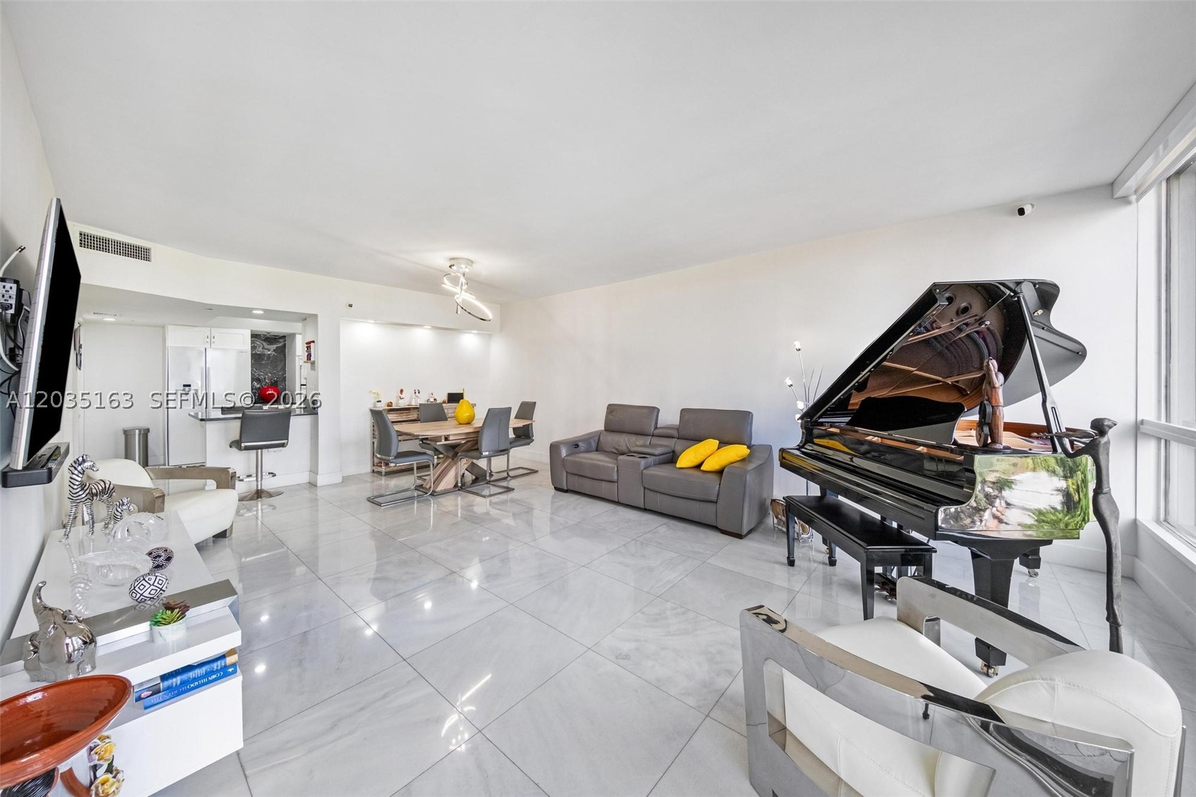 520 Brickell Key Dr #A710, Miami FL 33131