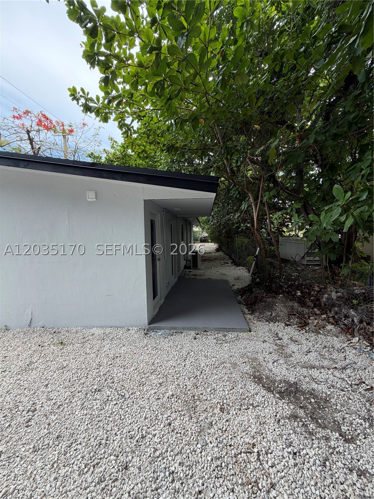 3220 Plaza St #3220, Miami FL 33133