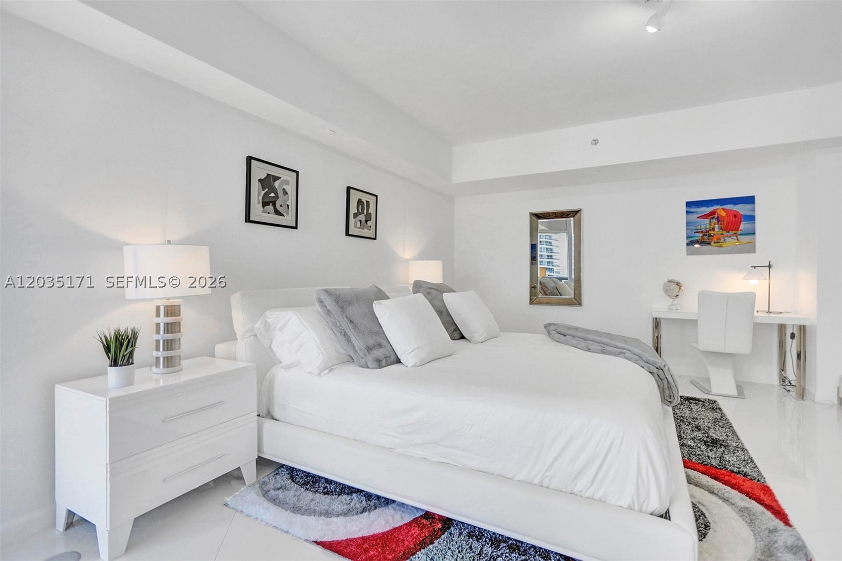 475 Brickell Ave #3408, Miami FL 33131