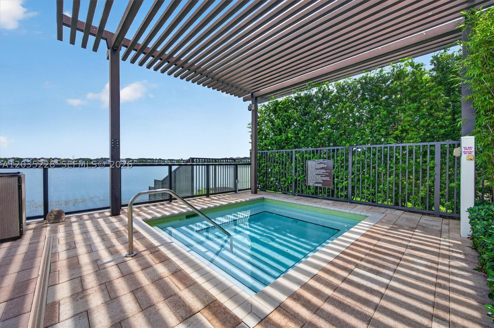 15841 NW 91st Ct, Miami Lakes FL 33018
