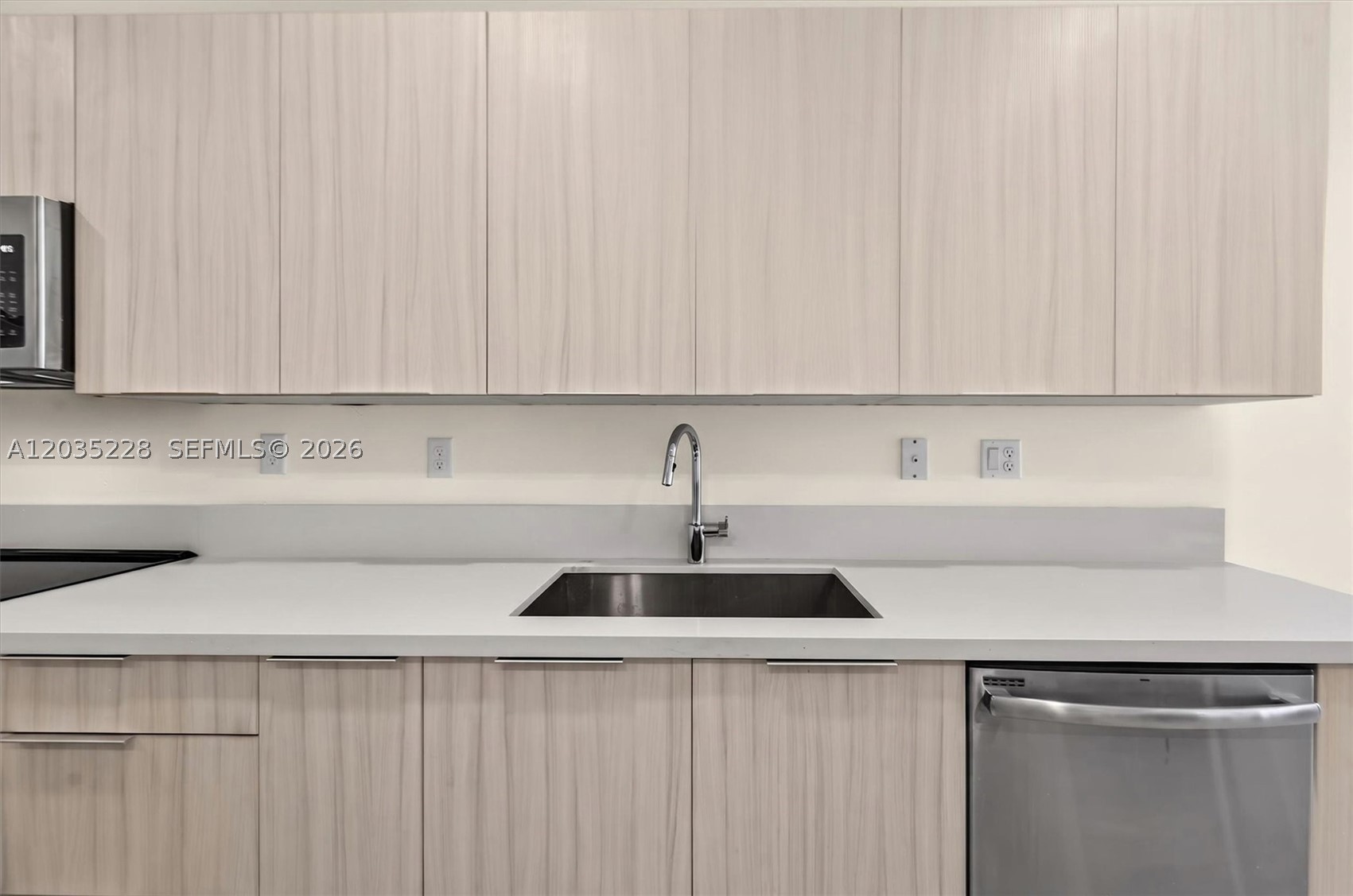 15841 NW 91st Ct, Miami Lakes FL 33018