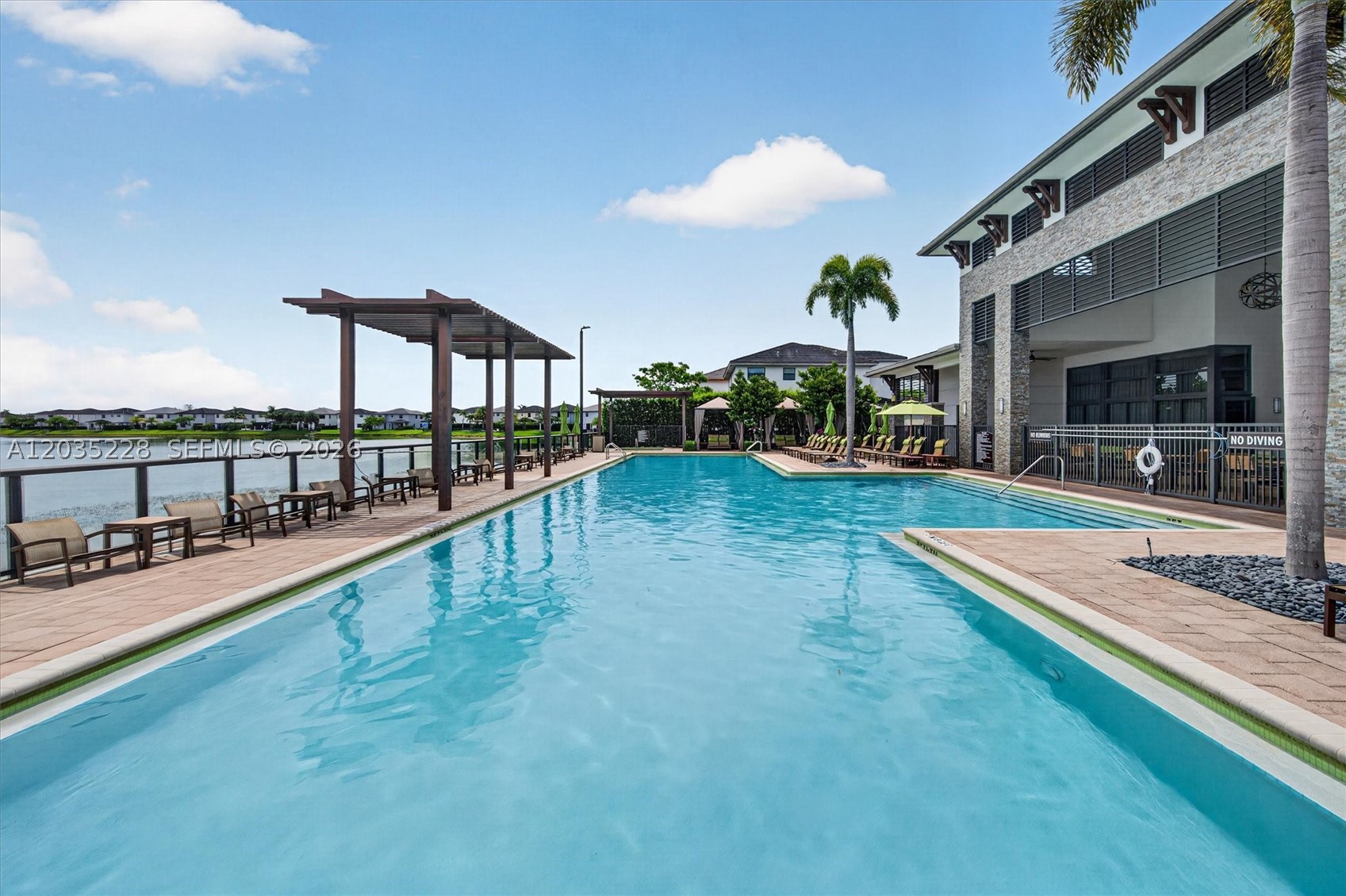 15841 NW 91st Ct, Miami Lakes FL 33018