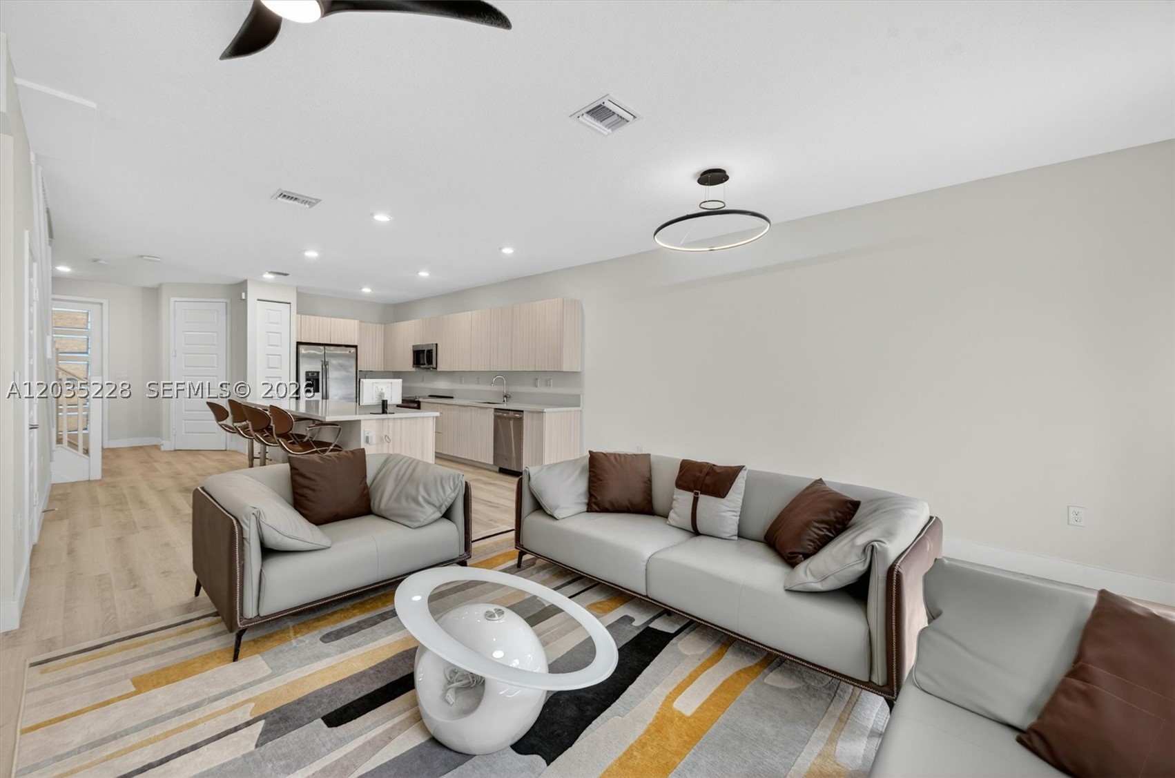 15841 NW 91st Ct, Miami Lakes FL 33018