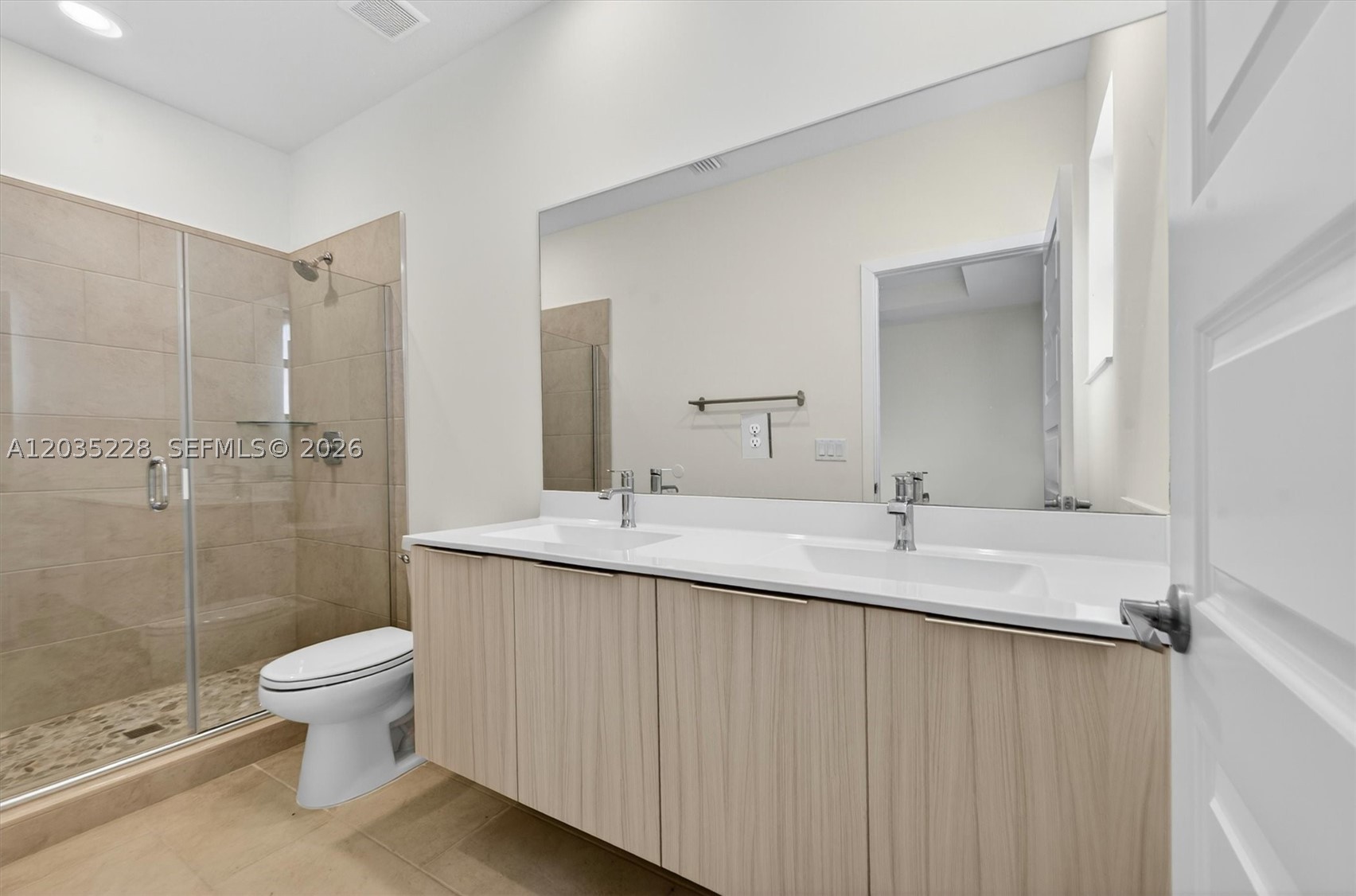15841 NW 91st Ct, Miami Lakes FL 33018