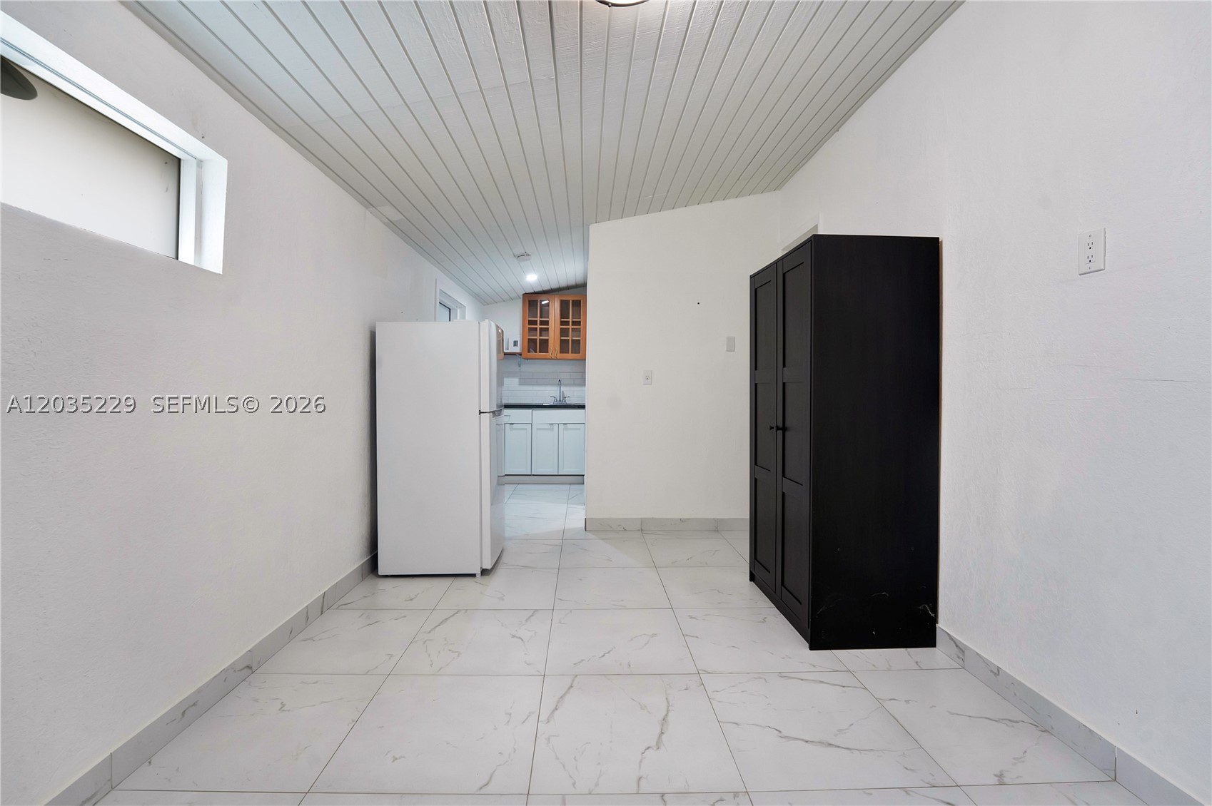 321 NW 56th Av, Miami FL 33126