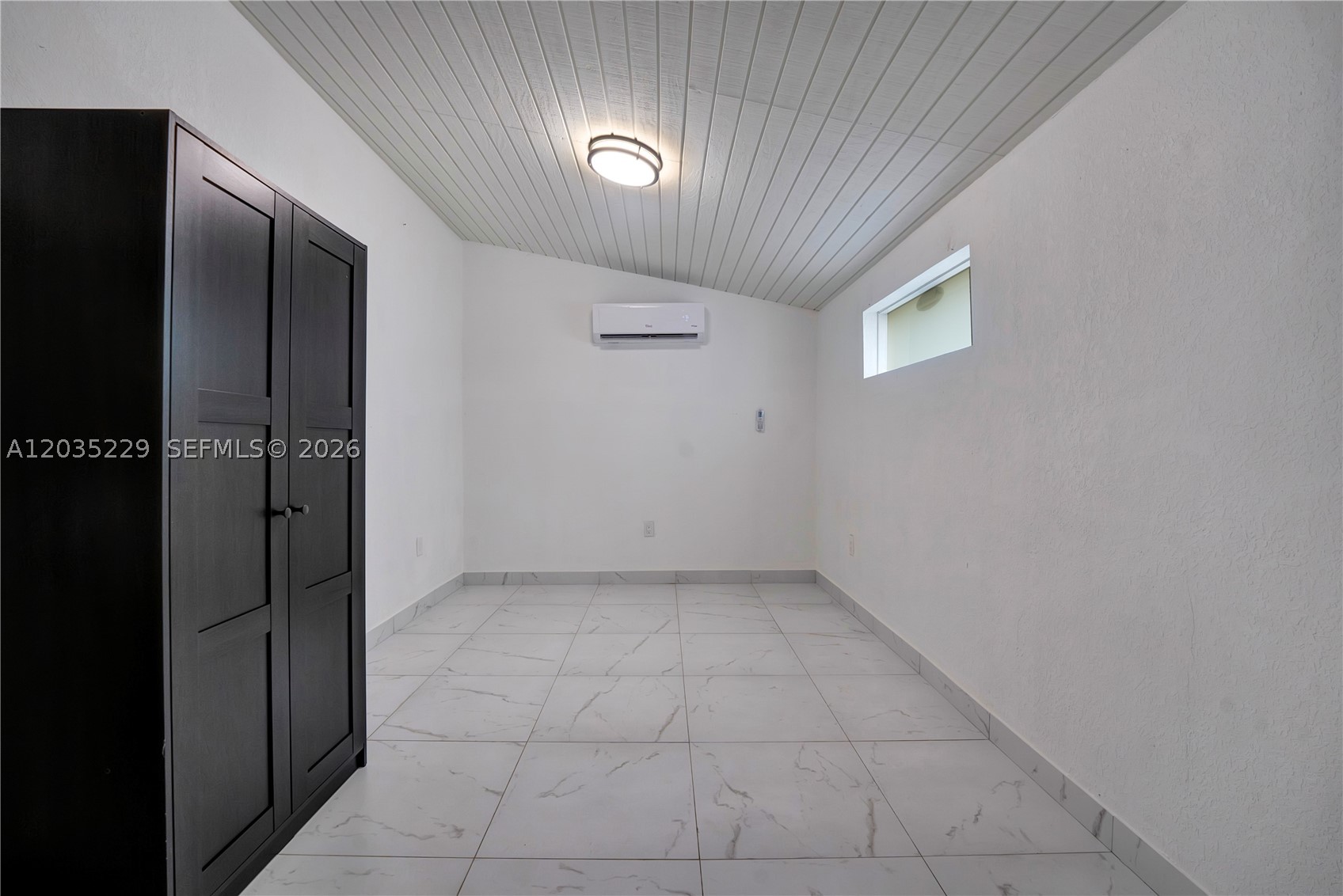 321 NW 56th Av, Miami FL 33126